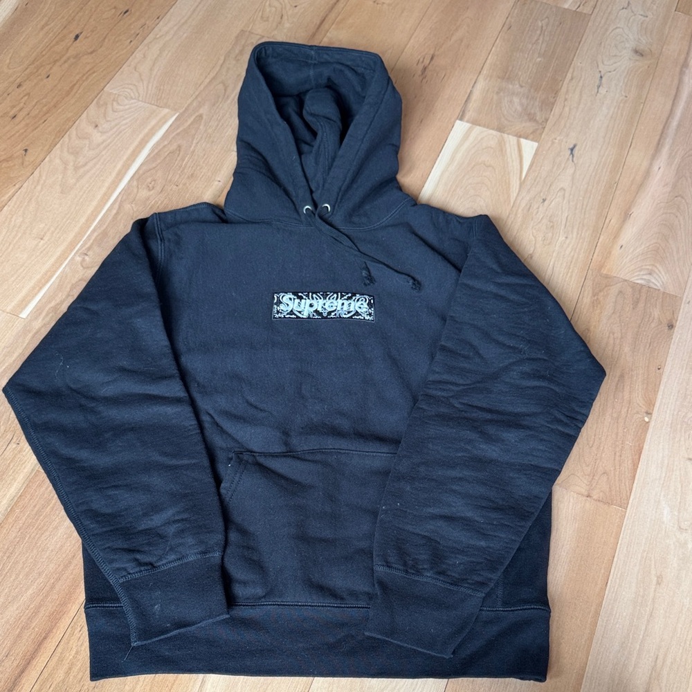 Supreme Black Hoodie Bandanna Box Logo